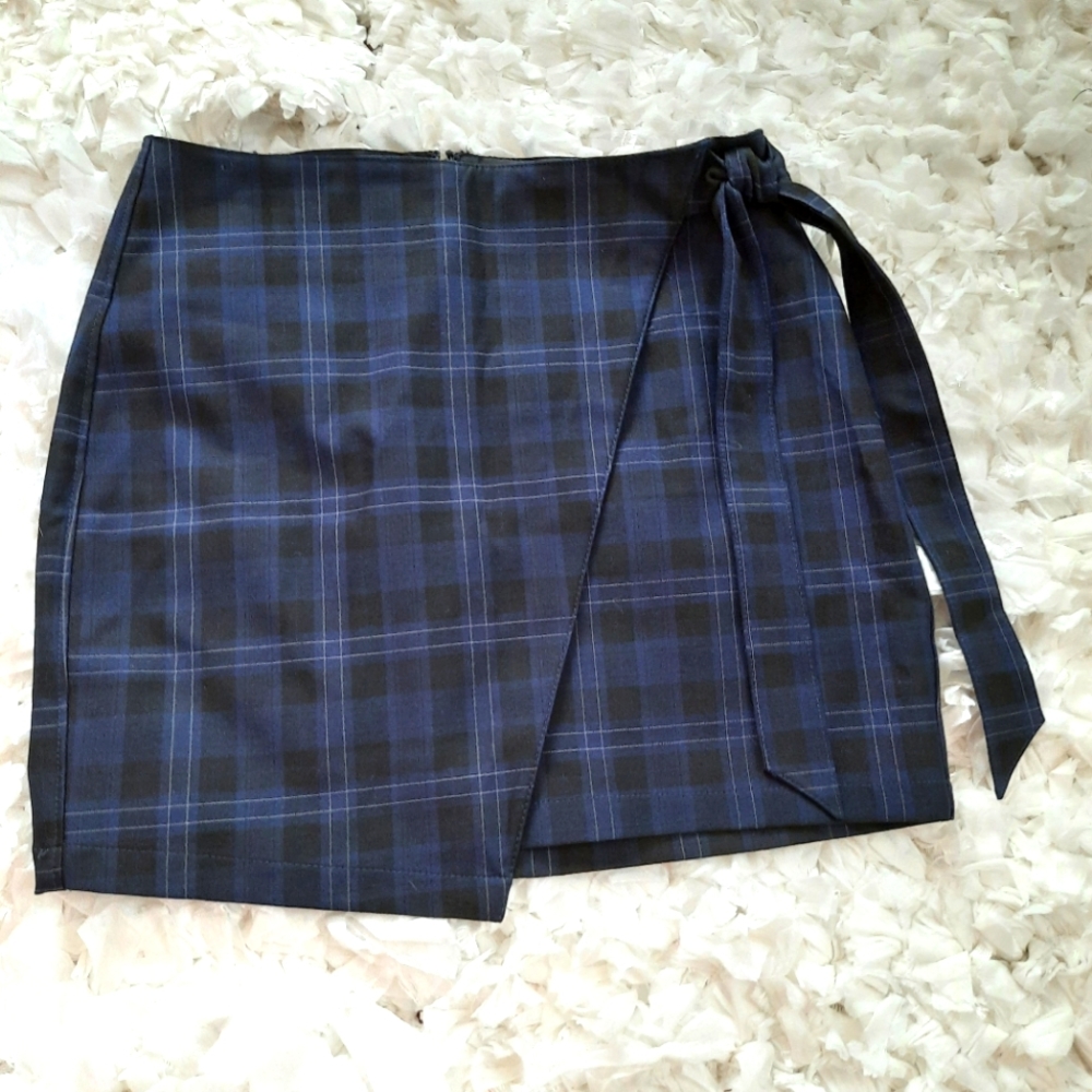Express Faux Wrap Plaid Mini Skirt Asymmetrical 2